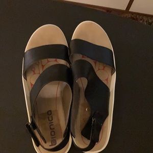 Bionico sandals, black wedge, women’s 12